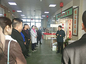 <b>青年企業家蒞臨紅星軟香酥食品集團參觀交流</b>